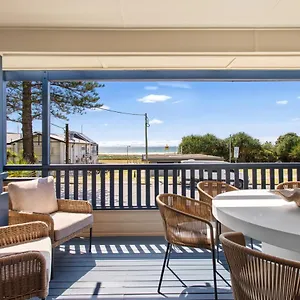 Bilinga Beachfront House , Gold Coast Australia