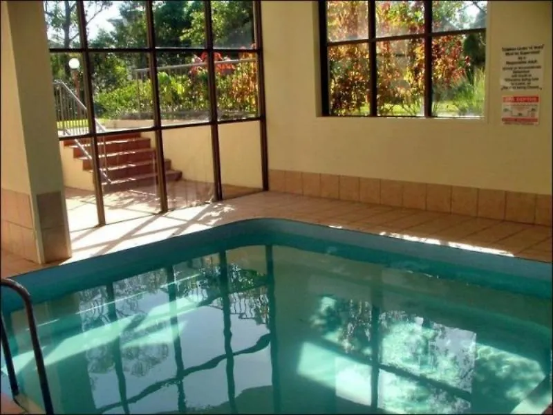 Spectrum Holiday Apartments Gold Coast 3*,  Australia